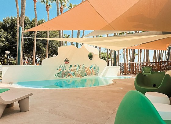 Cavo Maris Beach