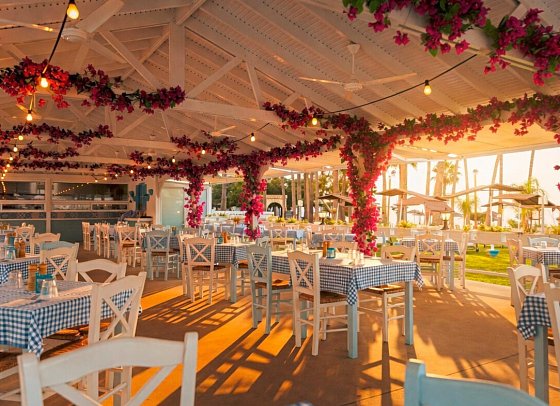 Cavo Maris Beach