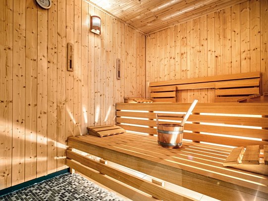 Amanti MadeForTwo Hotels