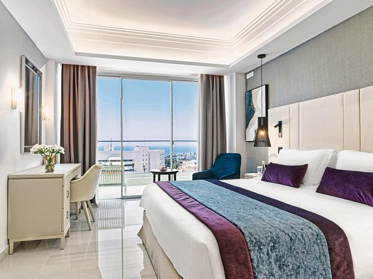 Amanti MadeForTwo Hotels - Wohnbeispiel Doppelzimmer Deluxe Poolblick (Zimmercodierung DDP)