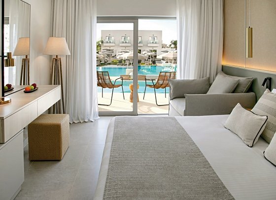 Atlantica Aqua Blue - Wohnbeispiel Doppelzimmer Superior Swim-Up (Zimmercodierung DSQ)