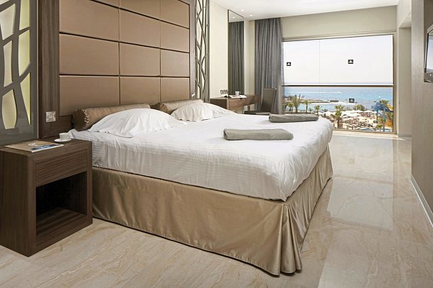 Adams Beach - Wohnbeispiel Suite Deluxe Meeresfront (Zimmercodierung WDO)