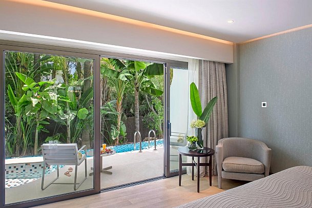 Four Seasons - Wohnbeispiel Studio Swim Up (Zimmercodierung SBQ)