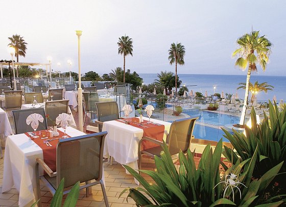 Sunrise Beach Hotel
