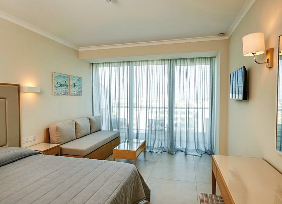 Sunrise Beach Hotel - Wohnbeispiel Doppelzimmer (Zimmercodierungen DBN & DBM)