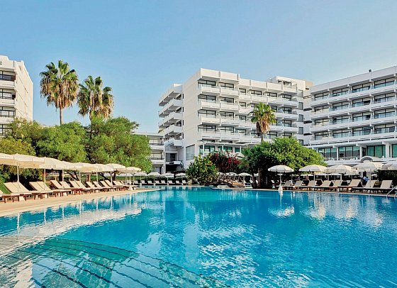 Grecian Bay