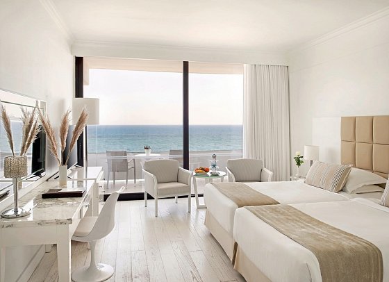 Grecian Bay - Wohnbeispiel Doppelzimmer Meerblick (Zimmercodierung DBM)