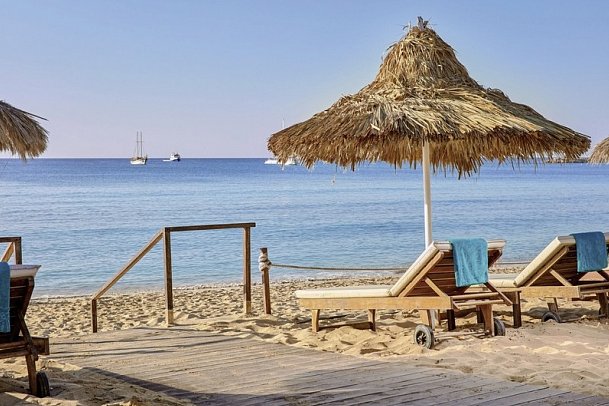 Grecian Bay