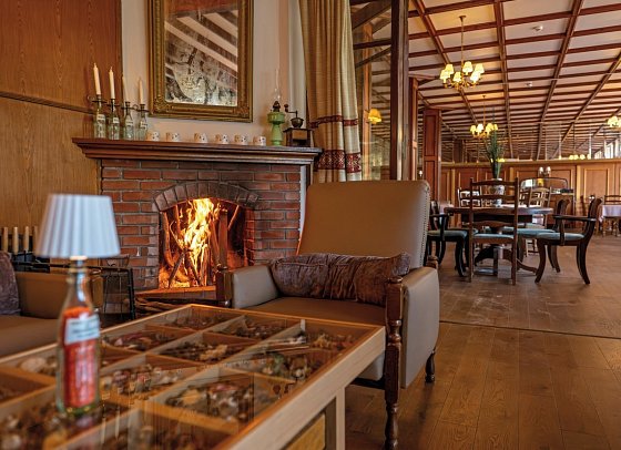 New Helvetia Hotel
