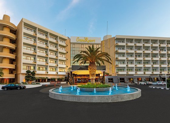 The GrandResort Limassol by Leonardo Hotels