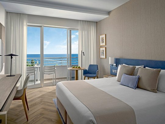 Mediterranean Beach Hotel - Wohnbeispiel DZ Superior Meerblick (Zimmercodierung DSM)