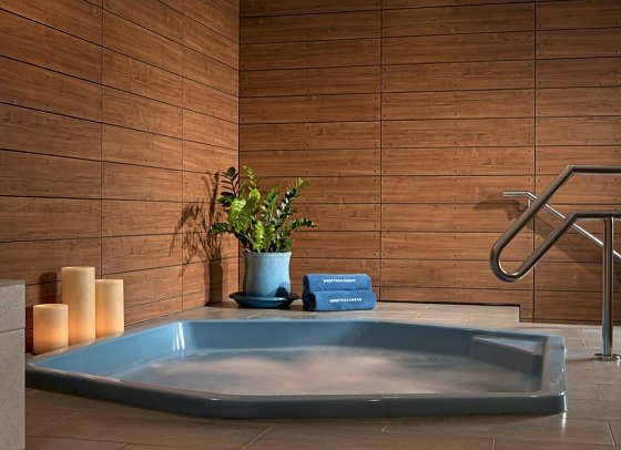 Mediterranean Beach Hotel - Spa