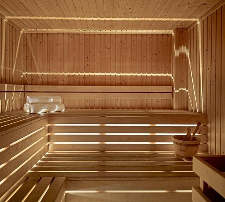 Mediterranean Beach Hotel - Spa