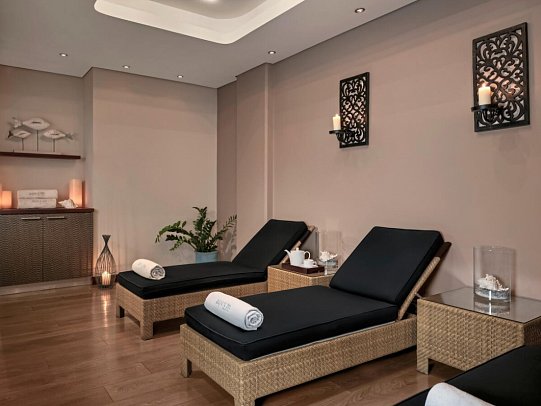Mediterranean Beach Hotel - Spa