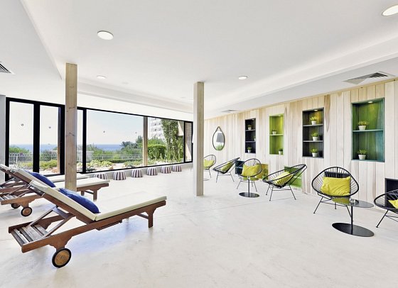 Napa Mermaid Hotel & Suites