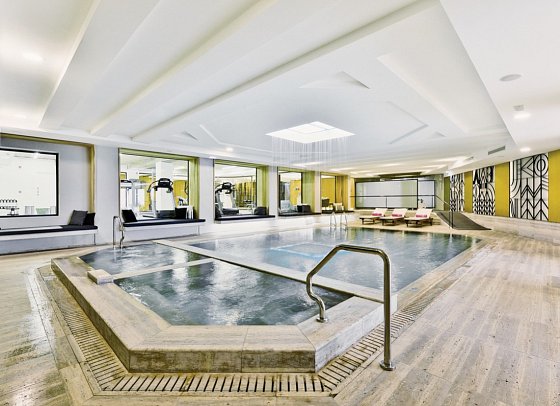 Napa Mermaid Hotel & Suites - Innenpool