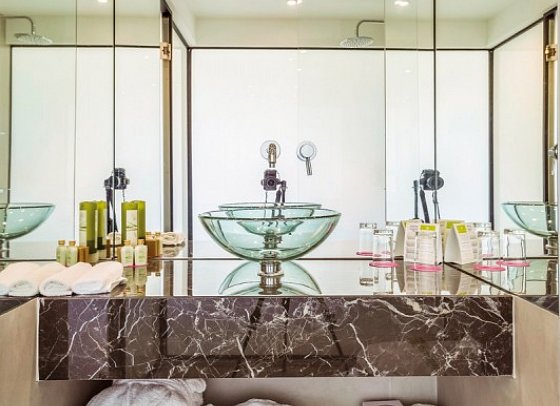 Napa Mermaid Hotel & Suites