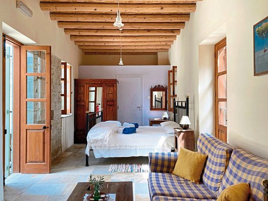 Filokypros Character Houses - Wohnbeispiel Studio (Zimmercodierung SB1)