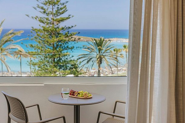 Nissi Beach Resort - Wohnbeispiel DZ Meerblick (Zimmercodierung DBM)