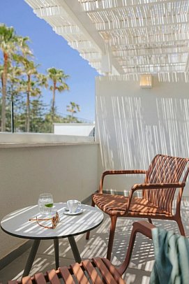 Nissi Beach Resort - Wohnbeispiel DZ Superior Meerblick (Zimmercodierung DSM)