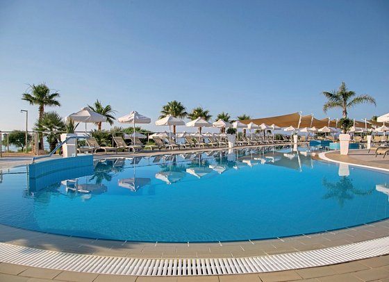 Asterias Beach