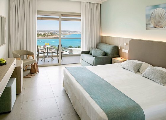 Asterias Beach - Wohnbeispiel Doppelzimmer Meerblick (Zimmercodierung DBM)