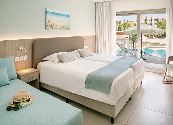 Asterias Beach - Wohnbeispiel Doppelzimmer Swim-Up (Zimmercodierung DBQ)