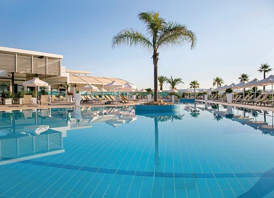 Asterias Beach
