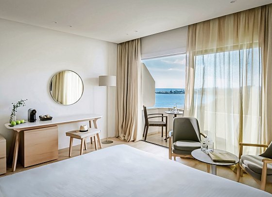 Alion Beach Hotel - Wohnbeispiel Doppelzimmer seitl. Meerblick (Zimmercodierung DBN)