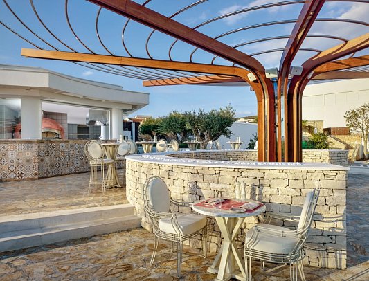 Parklane, a Luxury Collection Resort & Spa