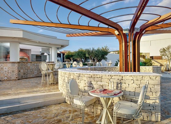 Parklane, a Luxury Collection Resort & Spa