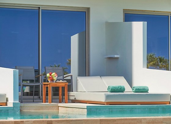 Sunrise Jade - Wohnbeispiel Doppelzimmer Swim-Up (Zimmercodierung DBQ)