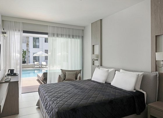 Atlantica Sancta Napa - Wohnbeispiel Double Room Deluxe Swim Up Adults Only (Zimmercodierung DDQ)
