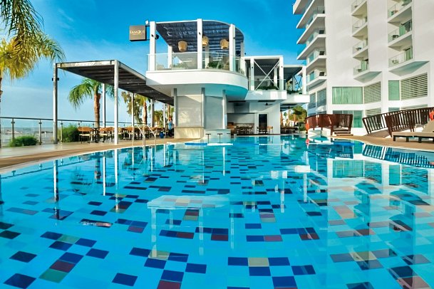 Vassos Nissi Plage Hotel