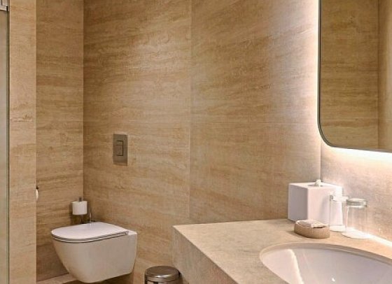 Sunrise Emerald - Beispiel Bad Suite Meerblick (Zimmercodierung WBM)