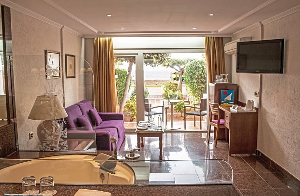 Playacapricho Hotel - Wohnbeispiel Suite Meerblick (Zimmercodierung WBM)