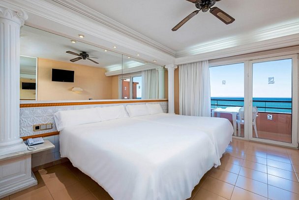 Playacapricho Hotel - Wohnbeispiel Doppelzimmer Meerblick (Zimmercodierung DBM)