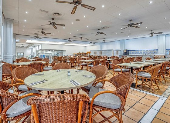Playacapricho Hotel