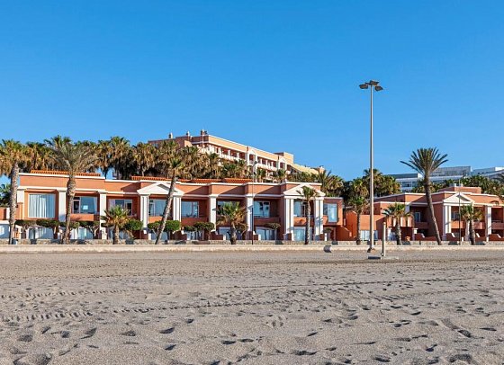 Playacapricho Hotel