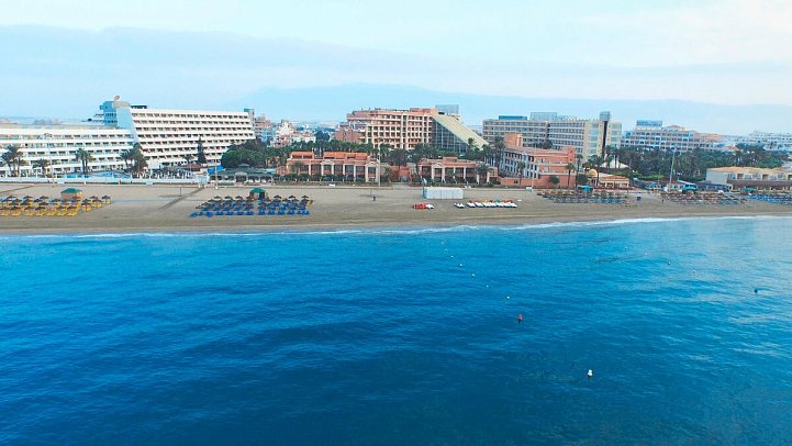 Playacapricho Hotel