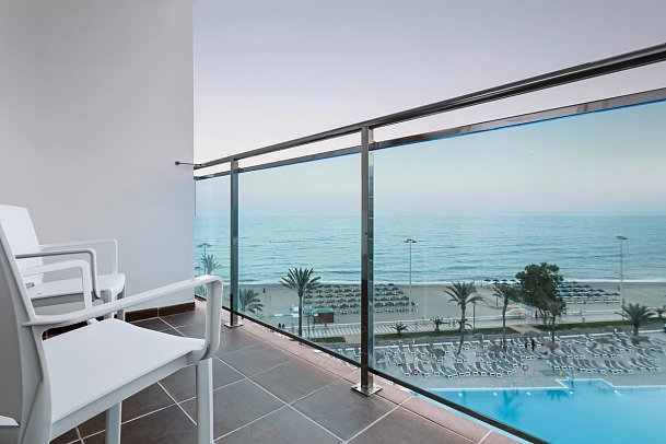 Best Sabinal - Balkon-/Blickbeispiel Doppelzimmer Superior seitl. Meerblick (Zimmercodierung DSN)