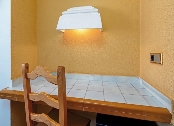 Playadulce Hotel - Wohnbeispiel Einzelzimmer (Zimmercodierung EB1)