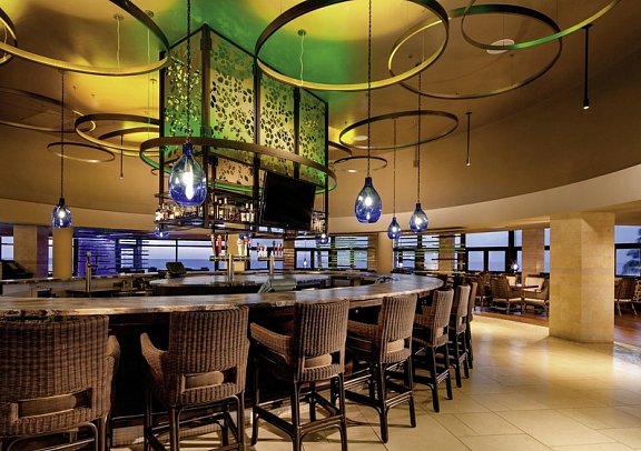 Sheraton Kauai Resort - RumFire Bar