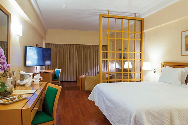 Hotel Roma - Wohnbeispiel Familienzimmer (Zimmercodierung FB1)