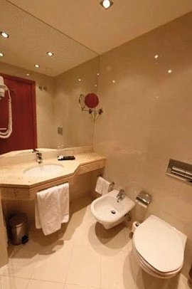 Turim Luxe Hotel - Beispiel Bad (Zimmercodierung DB1)