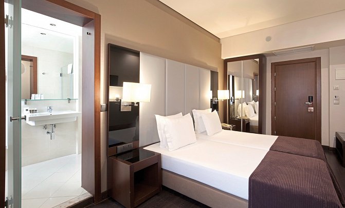 Turim Restauradores Hotel - Wohnbeispiel Doppelzimmer Standard (Zimmercodierung DG1)