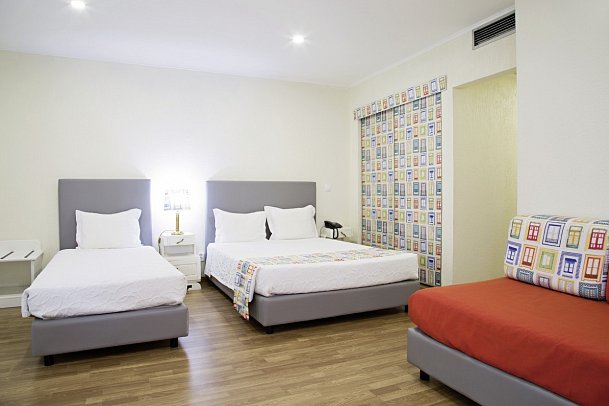 Hotel A.S. Lisboa - Wohnbeispiel Dreibettzimmer (Zimmercodierung TB1)