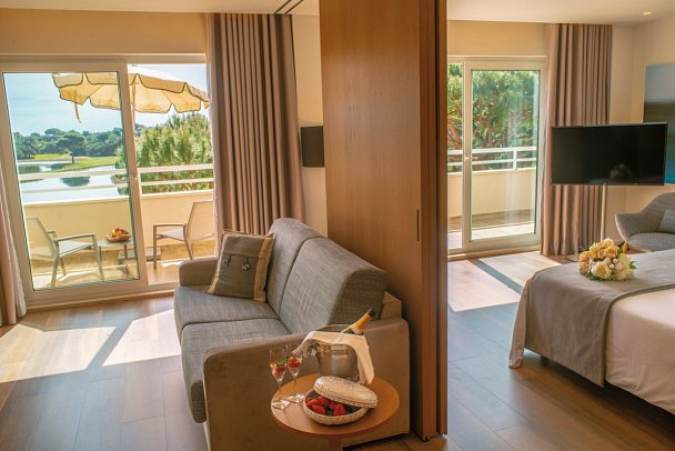 Onyria Quinta Da Marinha Hotel & Villas - Wohnbeispiel Suite (Zimmercodierung WB1)