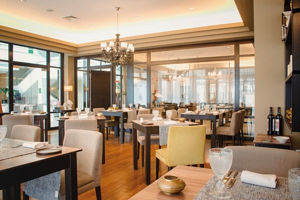 Onyria Quinta Da Marinha Hotel & Villas - Restaurant New Rocca
