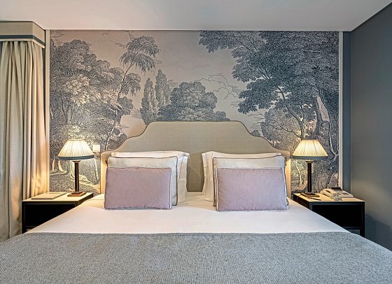 Longevity Senses Cascais Boutique Hotel & Clinic - Wohnbeispiel Doppelzimmer Deluxe Meerblick (Zimmercodierung DDM)